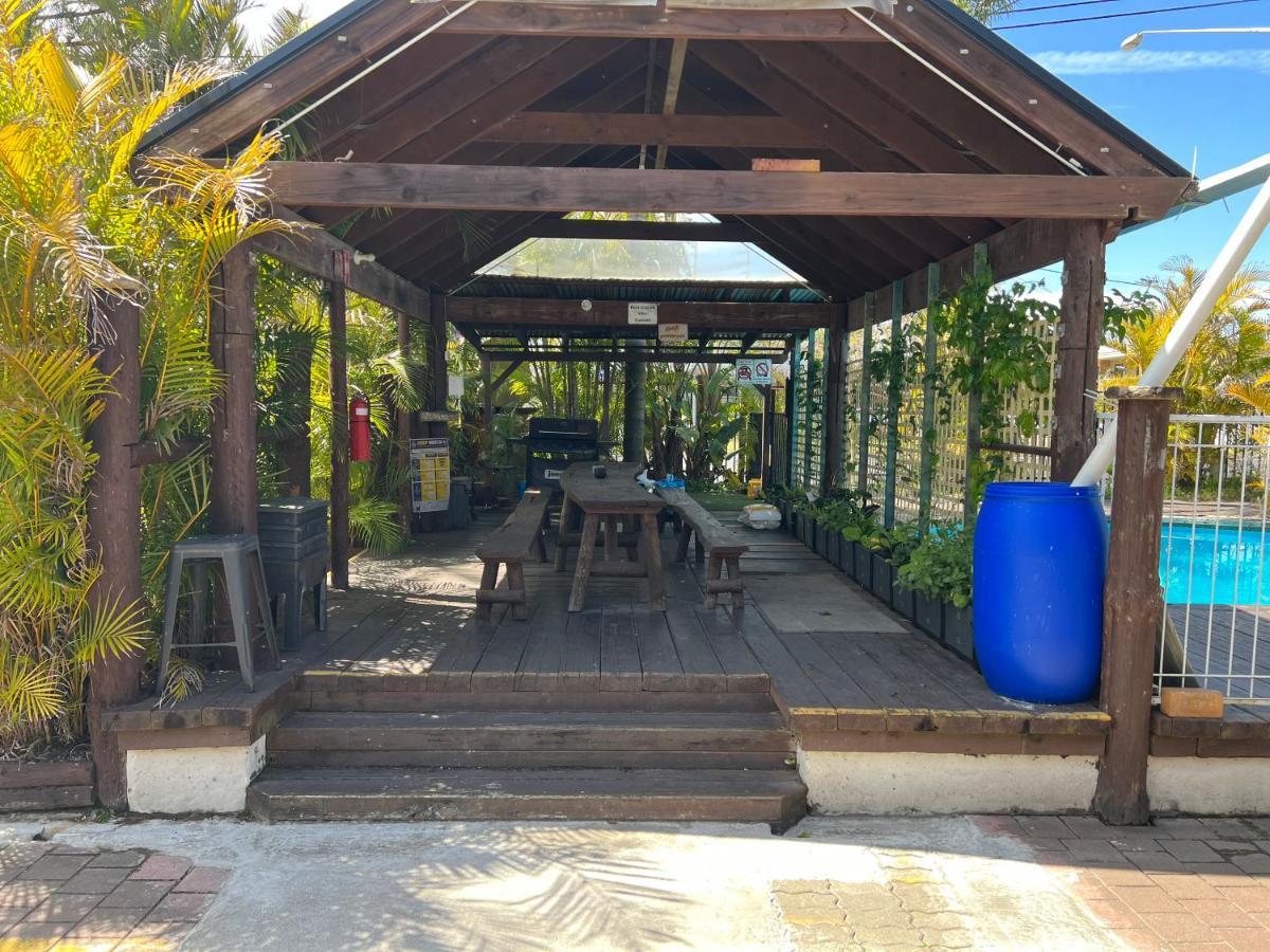 Central Jetty Motel Entrance Ngoại thất bức ảnh